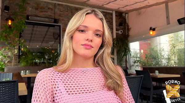 Jade, a gorgeous blonde, loves good sex!