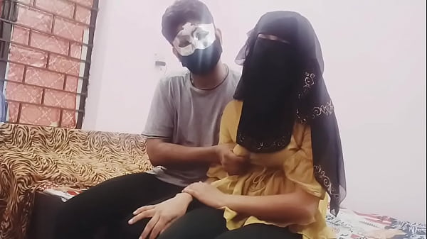 pakistani girl got pussy fucked by her step-brother