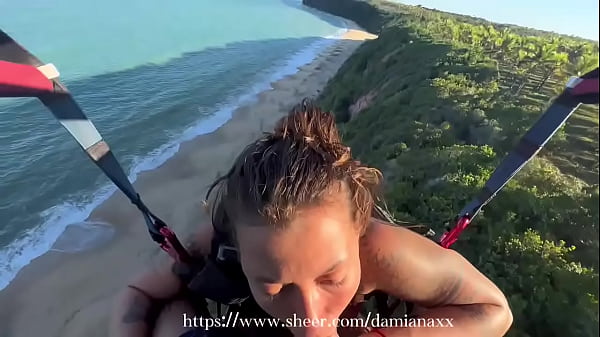 ACCIDENT! I went paragliding and I GAVE A GOOD BLOWJOB IN THE AIR, but we didn't expect the end