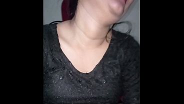 Desi school techer Hardly Cudai and suking video ...