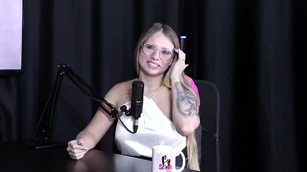 She wanted to spice up her profession and became a porn content creator, with some hard videos, and was always shown - Naty Varga (SHEER/RED)