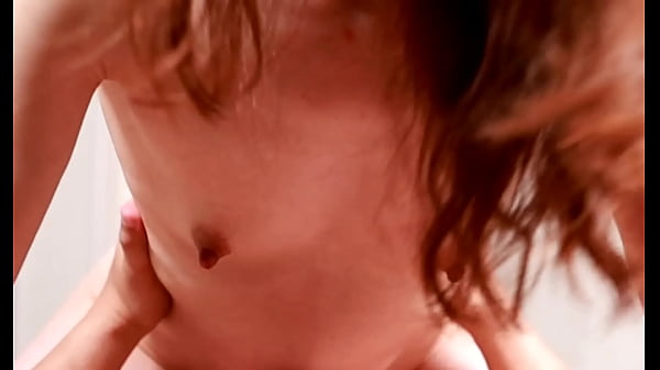 [Amateur] Mai, a sex-loving shaved housewife in her 30s. Dear men! Women like the cowgirl position. I'm too embarrassed to say it, but most women want their uterus to be pierced from below in the cowgirl position! Perverted small breasts shaved adult