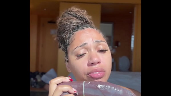 Honey Tsunami gets nasty and can't keep her hands off herself