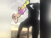 Sexfeene giving the view of a lifetime with that phat ass !!!