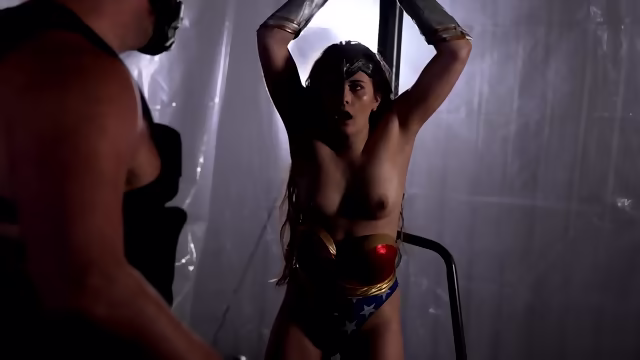 Wonder Alicia In Hom Eternity