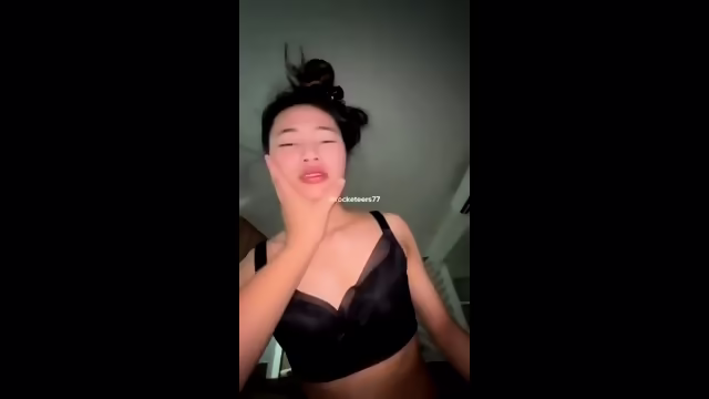 Viral. Malay girls.