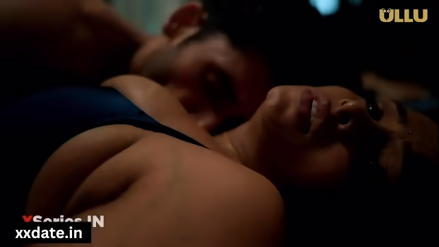 Very Beautiful Bhabhi Shuck Thick Cock And Enjoying Very Romantic Sex