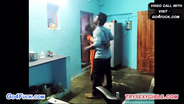 Indian Tamil Girl Cheating in Home Sex with Lover Boy
