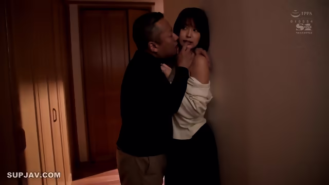 A beautiful wife with overly sensitive lips who gets wet without resistance just from a kiss even though she hates being playd by her father-in-law Tsukasa Aoi....WEK