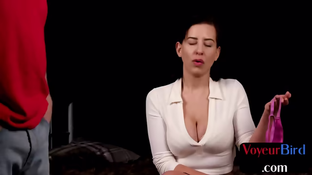 Bigtitted CFNM voyeur bae dirtytalking and teasing wanker