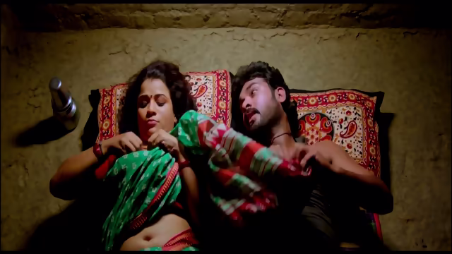 Sai_Madhavi_Aunty_Sexy_Navel_Bed_Romance_Moody_Expressions_Erotic_1080p_Comp ððð