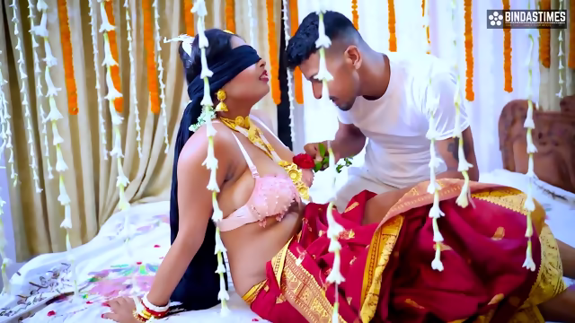 Dost ki biwi ko ankh bandh kr suhagrat ko hi pel diya