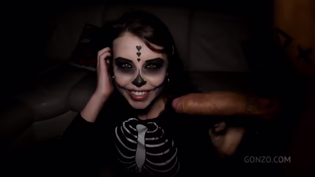 Eden Ivy: Dia De Los Muertos Gangbang