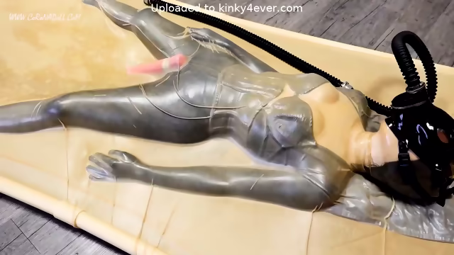 Vacbed Vibe gasmask Kinky4Ever