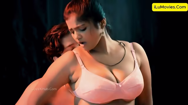 Bharti Jha Nude Sex at Photo Shoot with Camera Man in Studio