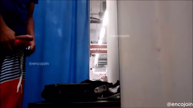 Encoxada Dickflash Grope Cum Ass