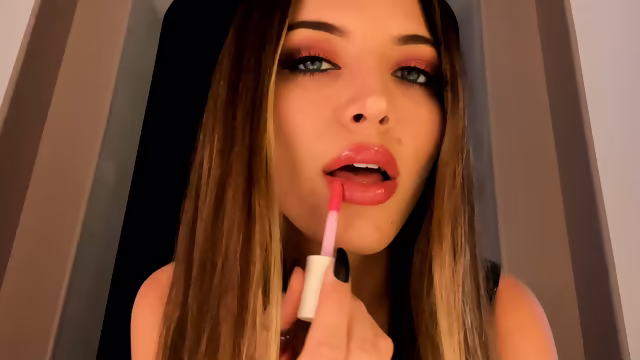 CK-Shiny Lips-Lip Gloss Fetish