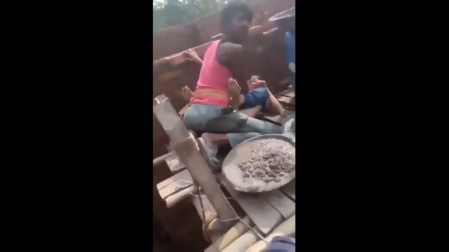 Viral Mms! Majdur ladki ko chodta mistri ka outdoor sex