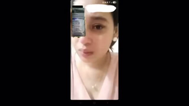 Sexy maal naked body showing on video call