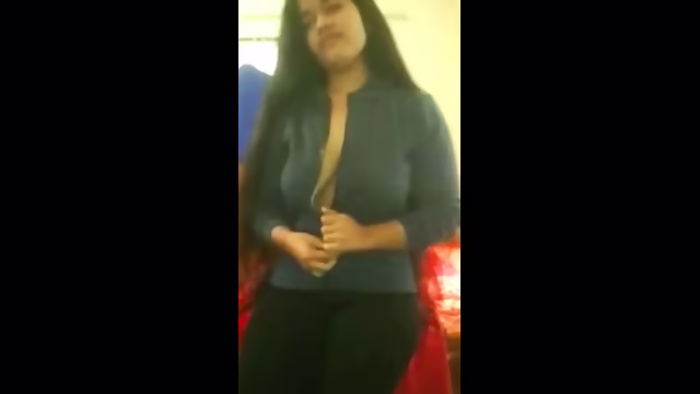 Bangladeshi Girl Sjow Har Big Boobs