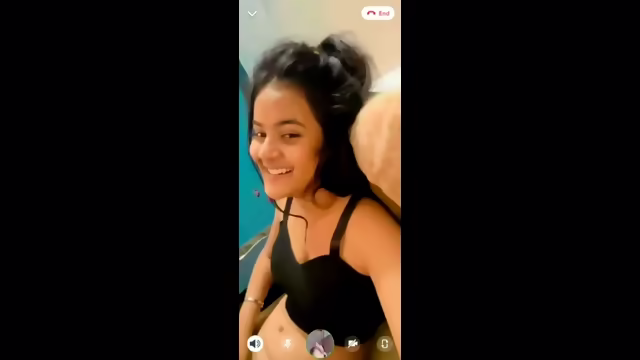 Gungun Gupta viral video big boobs show wali