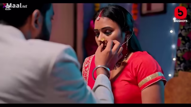 Pati ne sexy biwi ko suhagrat main jabardast chudai. Sexy biwi ki garam gand main ghusaya bada land. Indian web series. Jabran Episode 5.