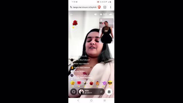 Huge asset indian housewife on Tango 😱🥵🍑🔥🥵🤤💦👅