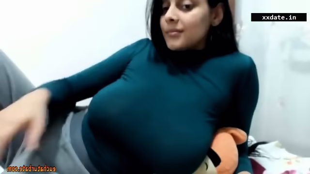Desi BIG Tits MILF Private Cam Show