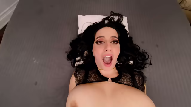 Sarah Arabic Is Break Her Own Rule Of No Sex On The Second Date