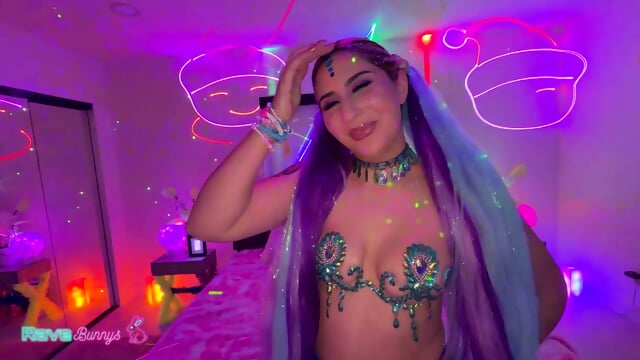 Tattooed Rave Bunny Glow Party Blowjob & Creampie