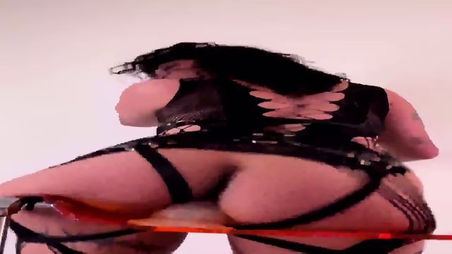 Sexy Outfit JOI