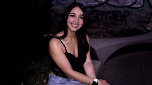 POV - Strolling The Find Cute Girls