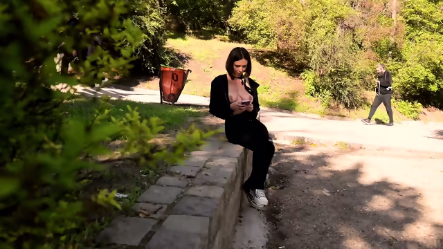 Eve Sweet&Eve In A Cute Black Outfit