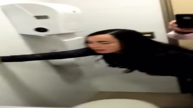 jefe se da rica cojida a empleada