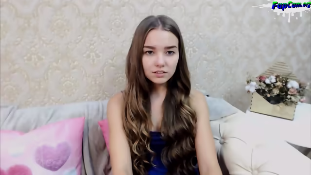 Ultra Sweet Young Amateur Teen Naked on Webcam