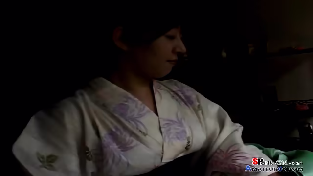 Kimono Girl Etiquette Course Makes an Error and Gets Spanked