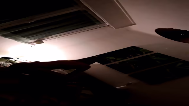 Escort makes cum very fast a young guy
