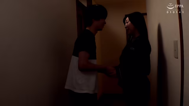 TOEN-59 In A Short Time When My Husband Is Taking A Break, My Son-in-law Gives Me More Than 10 Vaginal Cum Shot Every Day ... Grace Narisaki